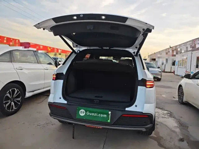 BYD Song Pro — Фото автомобиля 18
