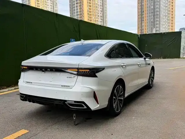 Chery Arrizo 8 — Фото автомобиля 14