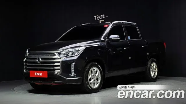 Фотография автомобиля — KGM Rexton