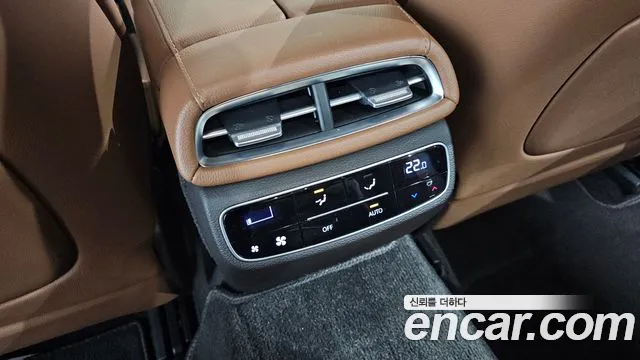 Genesis G80 RG3 — Фото автомобиля 30