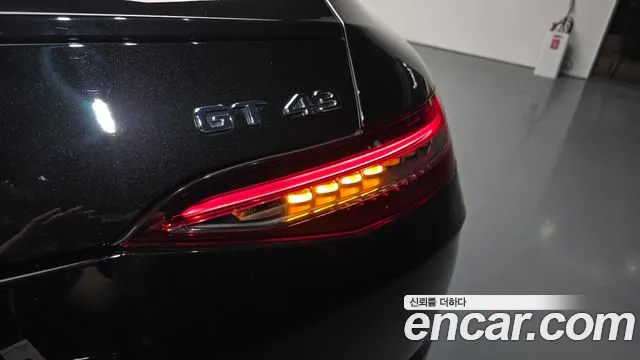 Mercedes-Benz AMG GT 4 двери 43 4MATIC+ — Фото автомобиля 18