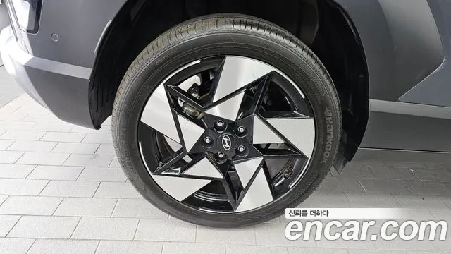 Hyundai Kona SX2 — Фото автомобиля 5