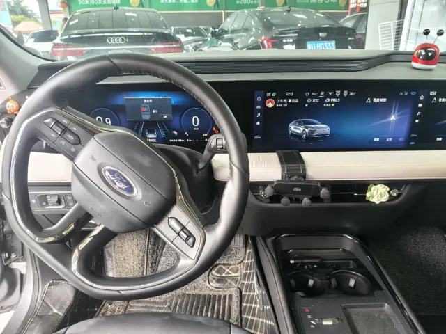 Ford Mondeo — Фото автомобиля 13