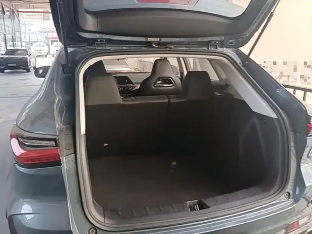 Changan Oushang X5 — Фото автомобиля 18