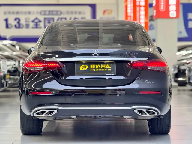 Mercedes-Benz E-Class — Фото автомобиля 14