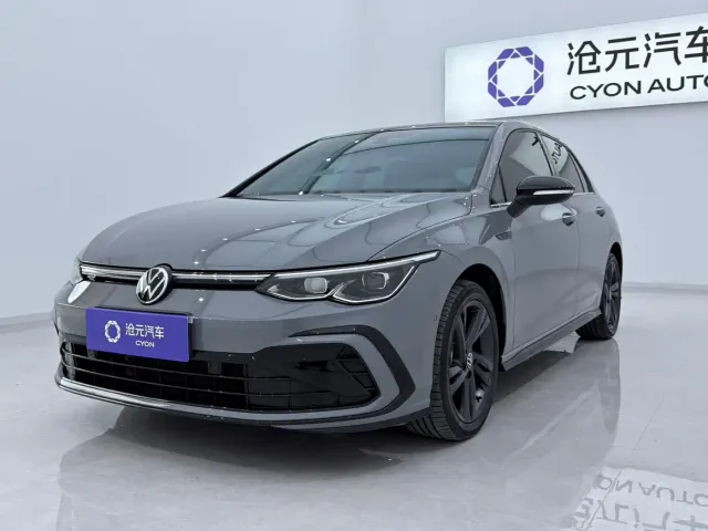 Фотография автомобиля — Volkswagen Golf