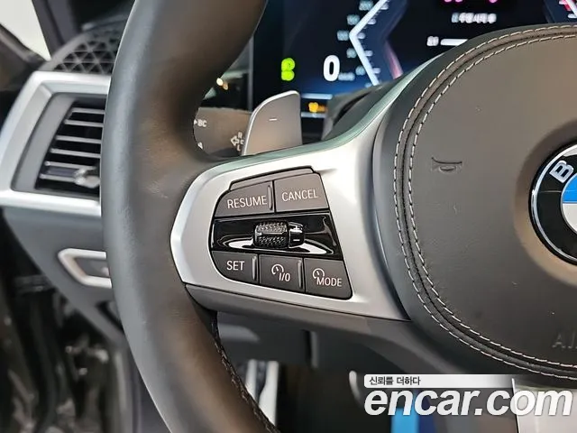 BMW X7 — Фото автомобиля 12