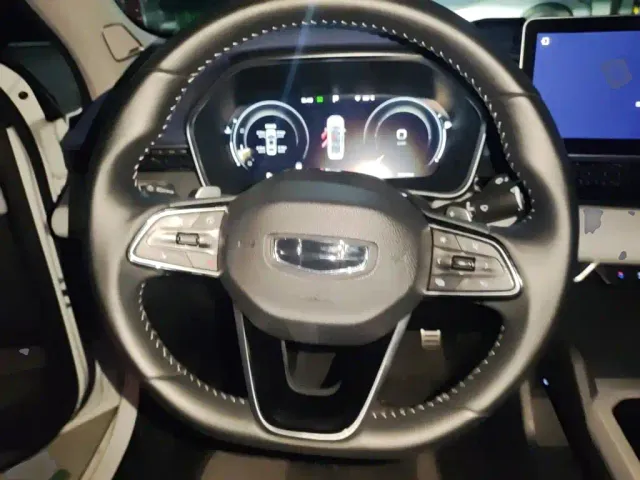 Geely Xingrui — Фото автомобиля 6
