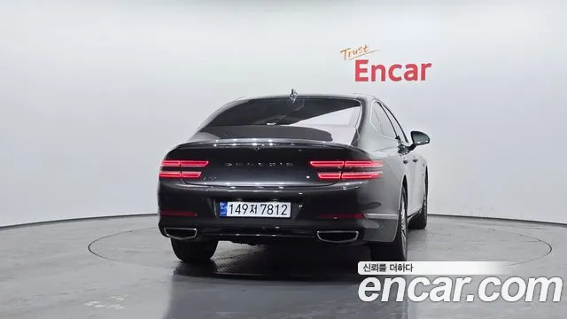 Genesis G80 Бензин 2.5 турбо 2WD — Фото автомобиля 4
