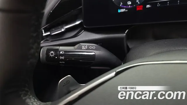 Kia Niro Niro (New) — Фото автомобиля 18