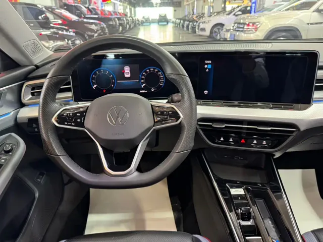 Volkswagen Lamando — Фото автомобиля 6