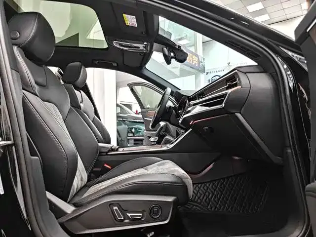Audi A6L — Фото автомобиля 8