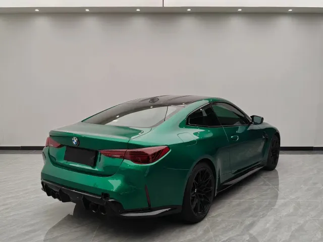 BMW M4 — Фото автомобиля 4