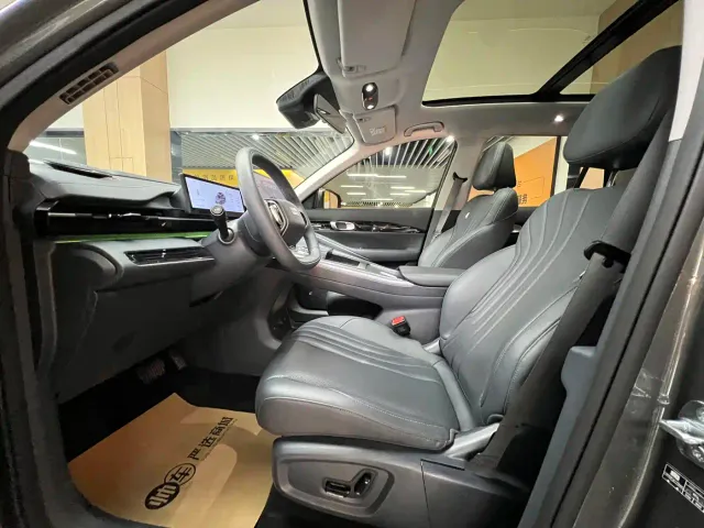 Geely Galaxy E5 — Фото автомобиля 9