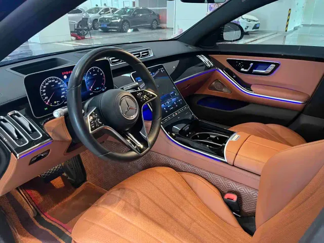 Mercedes-Benz S-Class — Фото автомобиля 10