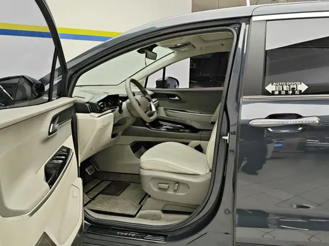Hyundai Custo — Фото автомобиля 9