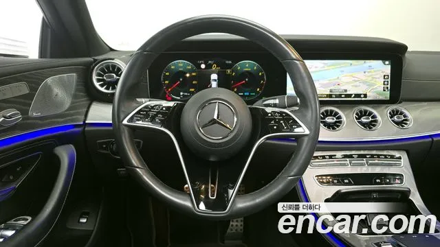 Mercedes-Benz CLS-Class — Фото автомобиля 13