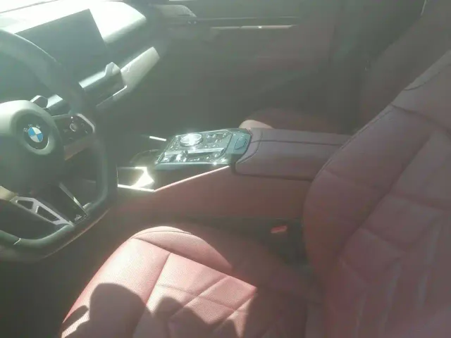 BMW 5 Series — Фото автомобиля 8