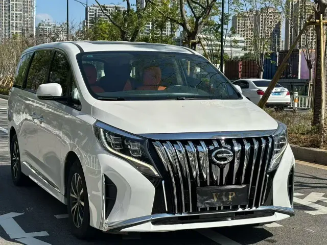 GAC Trumpchi M8 — Фото автомобиля 3