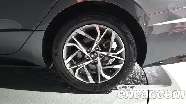 Hyundai Sonata Sonata (DN8) 1.6 Turbo — Фото автомобиля 17