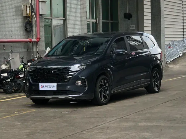 Фотография автомобиля — Hyundai Custo