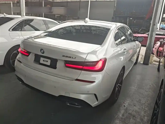 BMW 3 Series — Фото автомобиля 6