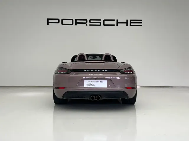 Porsche 718 — Фото автомобиля 6