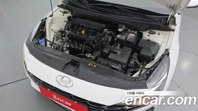 Hyundai Avante CN7 — Фото автомобиля 6