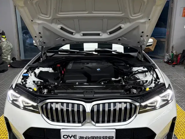 BMW 3 Series — Фото автомобиля 9