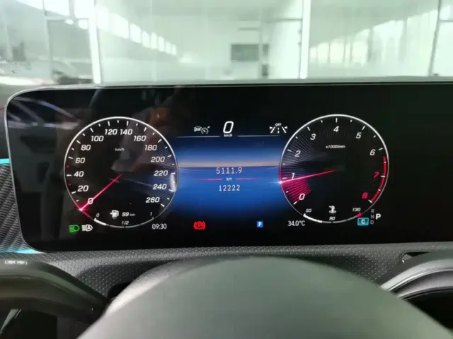 Mercedes-Benz A-Class — Фото автомобиля 11
