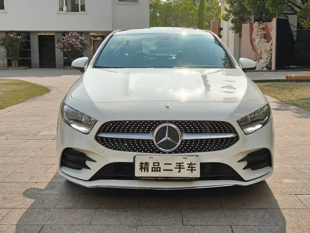 Mercedes-Benz A-Class — Фото автомобиля 2