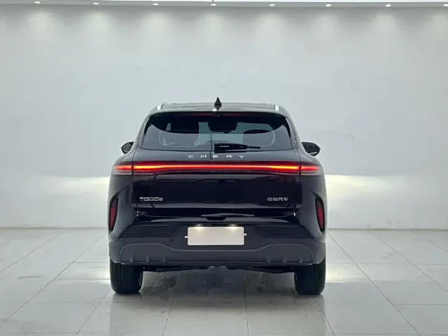 Chery Tiggo 8 — Фото автомобиля 7