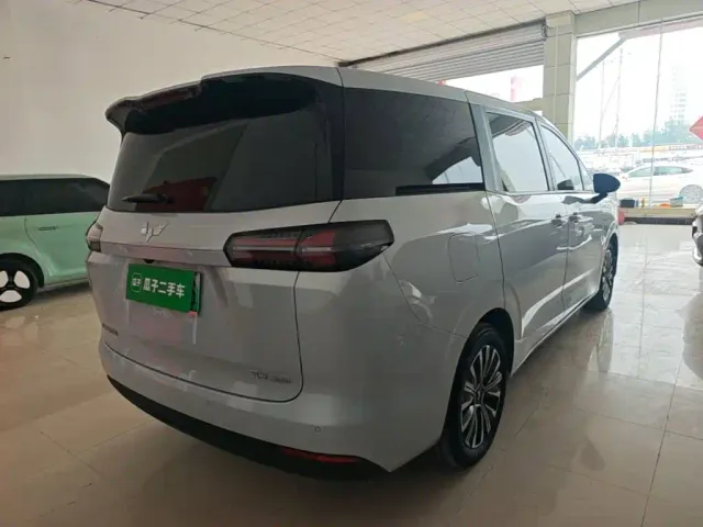 Wuling Motors Xingguang 730 New Energy 2025 Model Plug-in Hybrid Base Version — Фото автомобиля 6