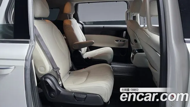 Kia Carnival 4th Gen — Фото автомобиля 17