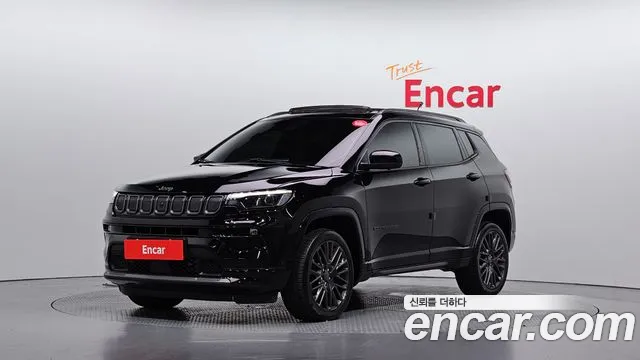 Фотография автомобиля — Jeep Compass