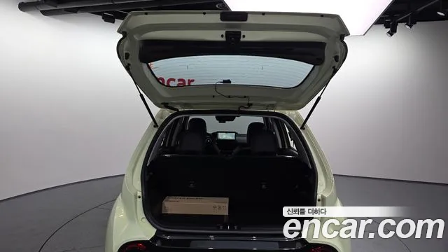 Hyundai Casper Electric — Фото автомобиля 26