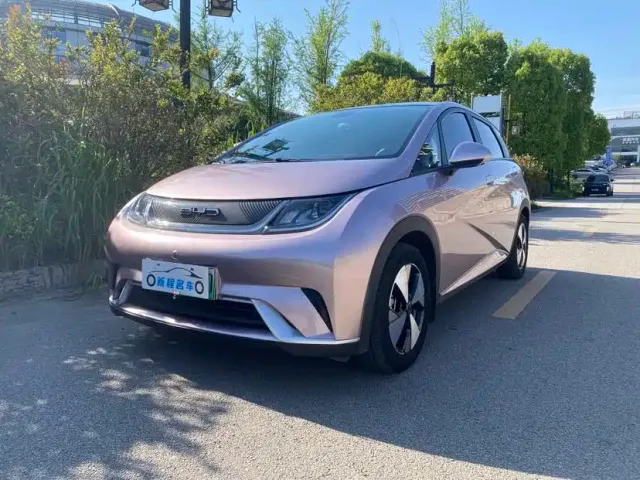 Фотография автомобиля — BYD Dolphin