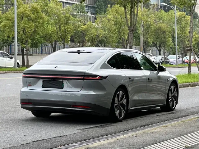 Nio ET7 — Фото автомобиля 5