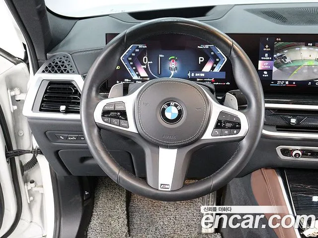 BMW X6 — Фото автомобиля 14