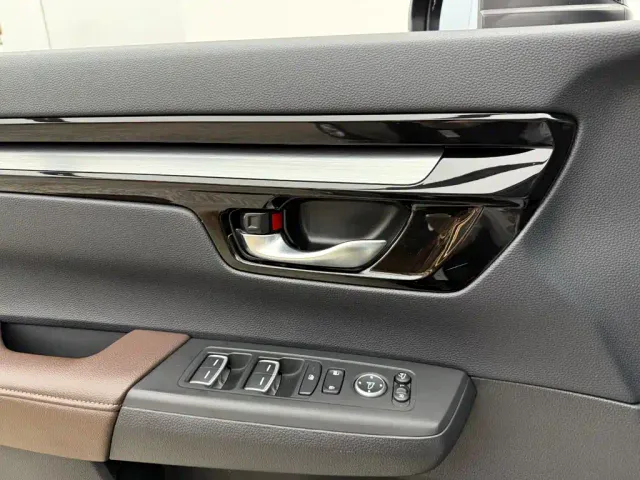Honda CR-V — Фото автомобиля 13