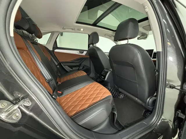 Volkswagen Sagitar — Фото автомобиля 12
