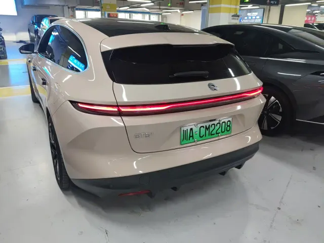 Nio ET5 Touring — Фото автомобиля 8