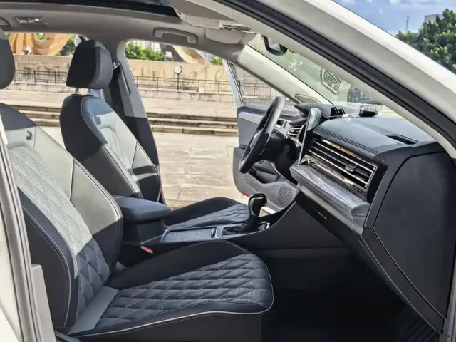 Volkswagen Sagitar — Фото автомобиля 4