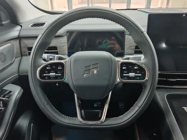 Jetour Shanhai L9 — Фото автомобиля 11