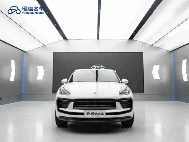 Porsche Macan — Фото автомобиля 2