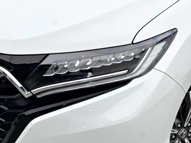 Honda UR-V — Фото автомобиля 15