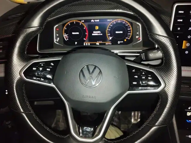 Volkswagen Tiguan X — Фото автомобиля 15