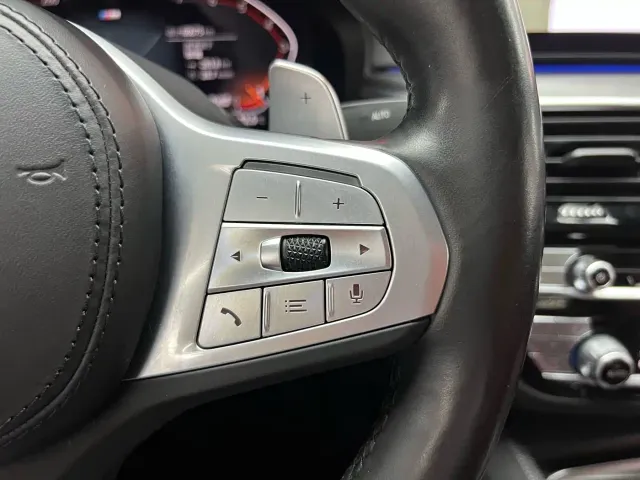 BMW 5 Series — Фото автомобиля 25