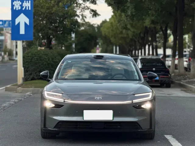 Toyota BoZhi 7 — Фото автомобиля 2