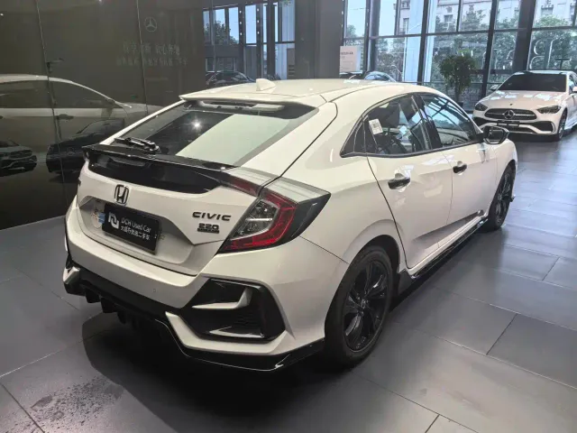 Honda Civic — Фото автомобиля 12